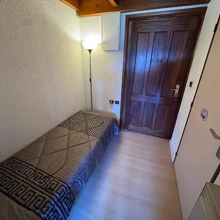 Mezzanine Sud Avec Parking A Font-romeu - Fr-1-580-33 *